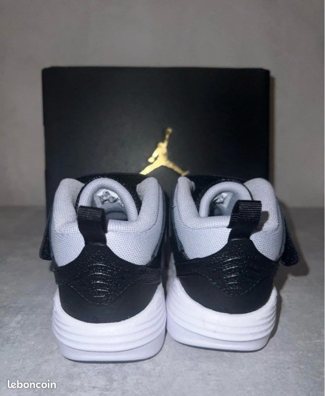 Jordan max aura 5 (image 4)