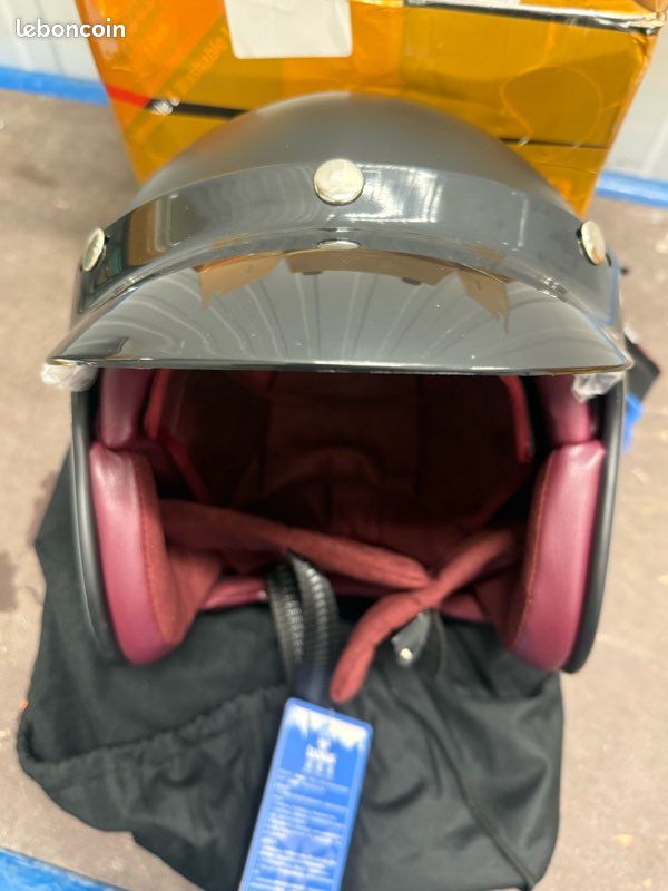 Vélo Casque Couronne Course Fuselé Fourche | France