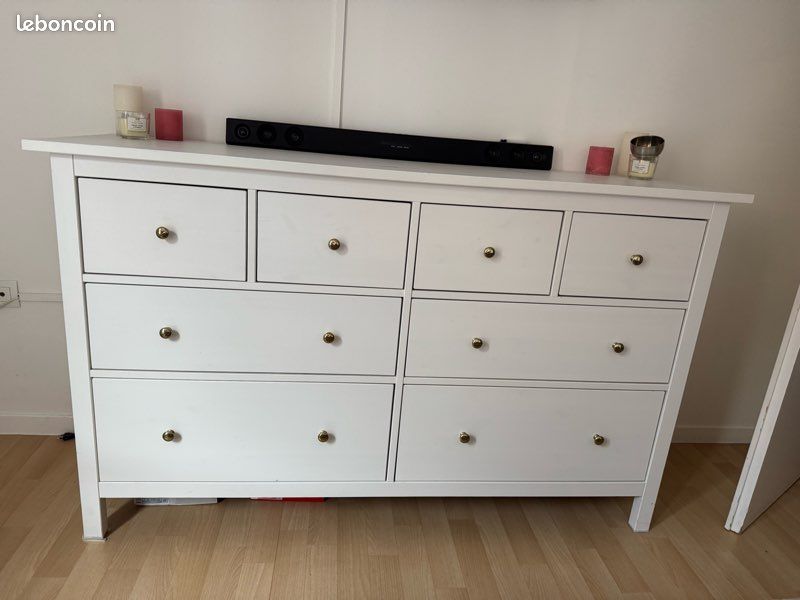 Commode (image 1)