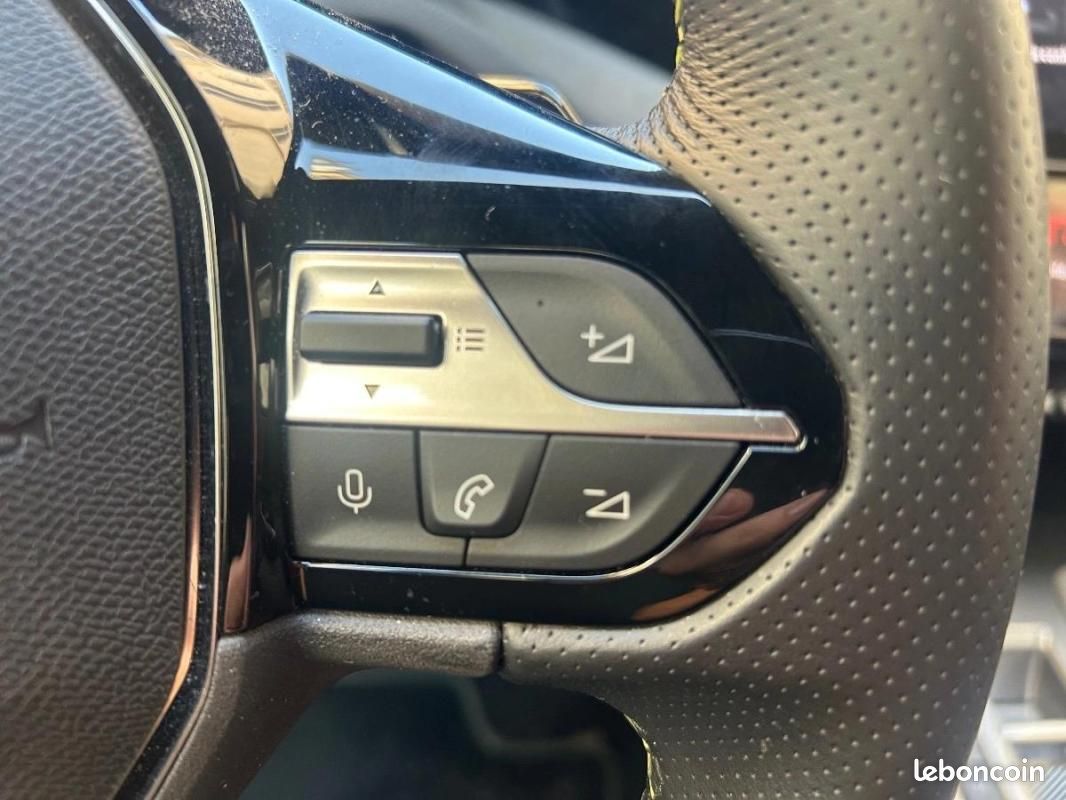 Peugeot 408 1.2 PURETECH 130 GT EAT BVA START-STOP (image 29)