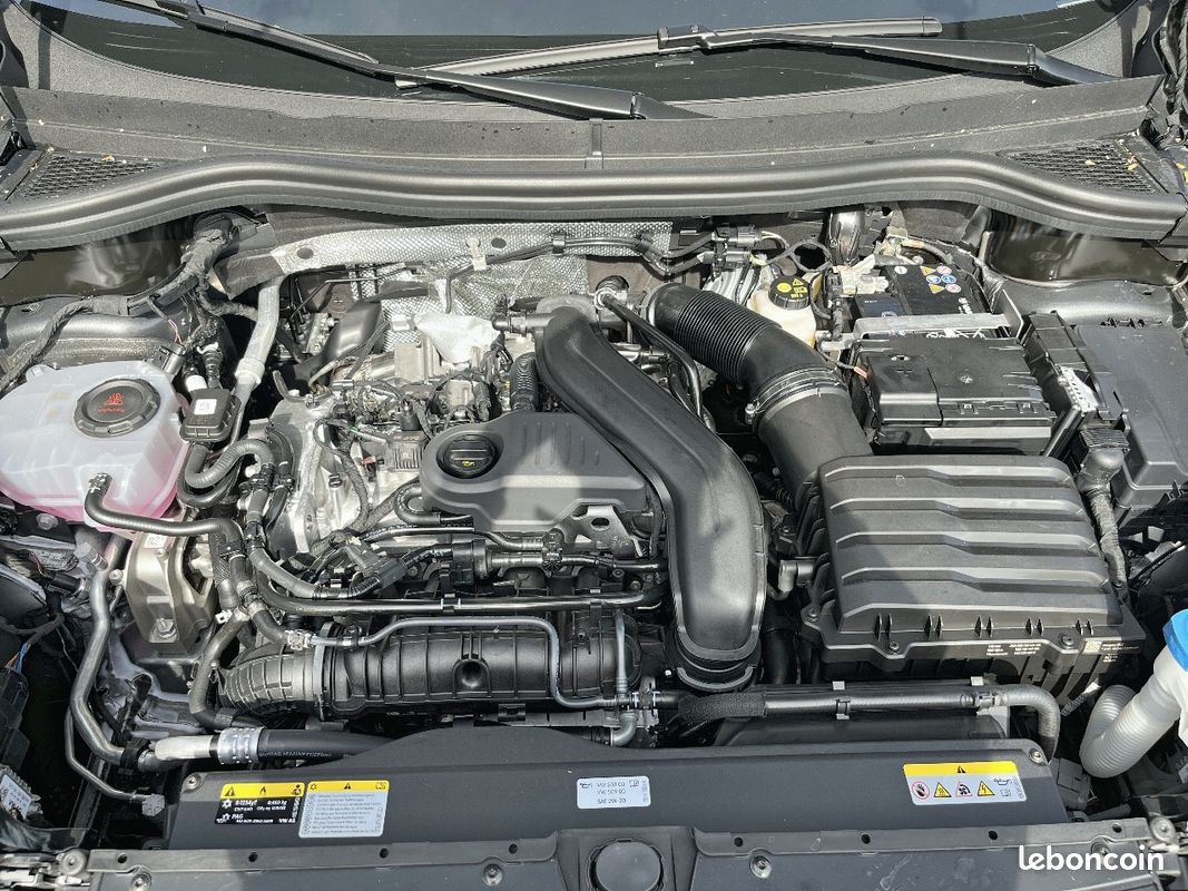VOLKSWAGEN Tiguan 1.5 eTSI 150ch DSG7 Elegance (image 23)