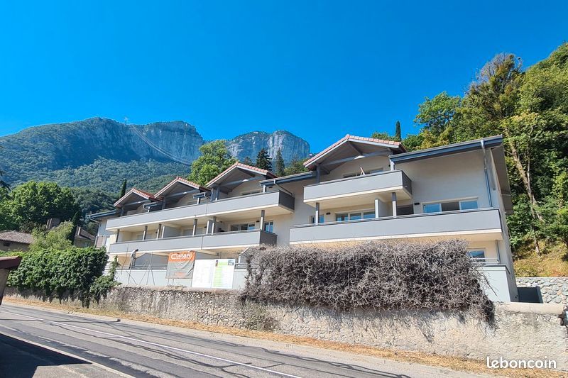 Appartement 4 pièces 87 m² · à Noyarey · 87 m² · 243 000 €