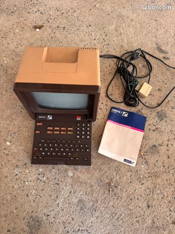 Minitel 1 modèle Alcatel neuf , avec notice et dans son carton d'origine - Ordinateurs