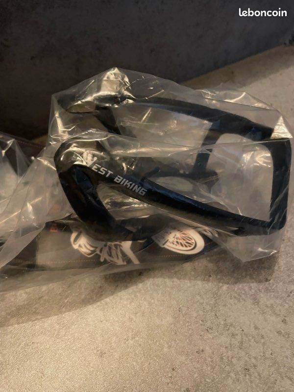 Support Bidon Vélo Adaptateur Porte-gourde Vélo En Alliage Aluminium - Compatible VTT, Route Et Ville - Noir équipement Cyclisme Léger