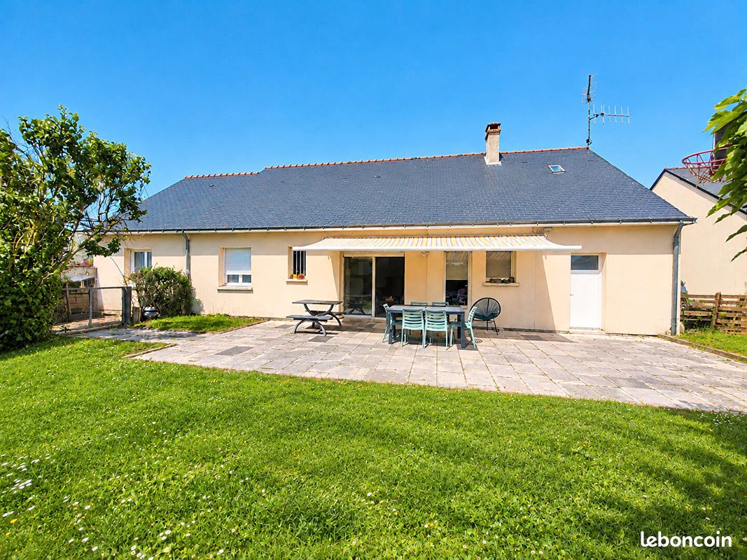 Maison 6 pièces 121 m² · à Rives-du-Loir-en-Anjou · 121 m² · 295 400 €