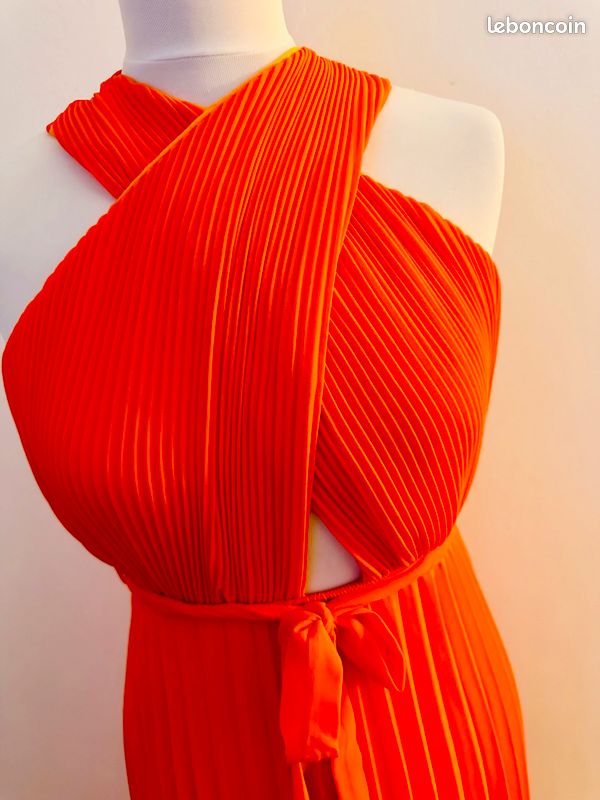 Robe orange T.U New collection neuve (image 2)