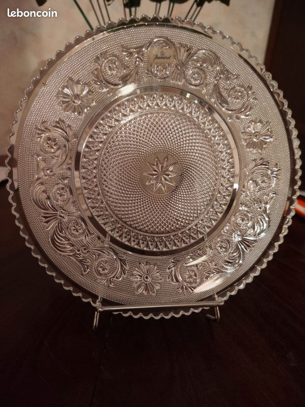 Vends assiette en cristal de Baccarat (image 1)