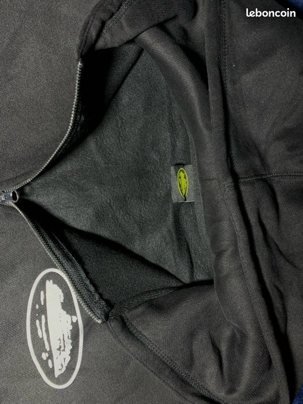 Corteiz Veste Noire Taille M — Clean / Très bon état (image 2)