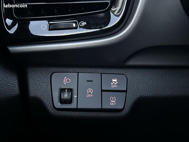 Kia Stonic 1.0 T-GDi 100ch Active (image 23)