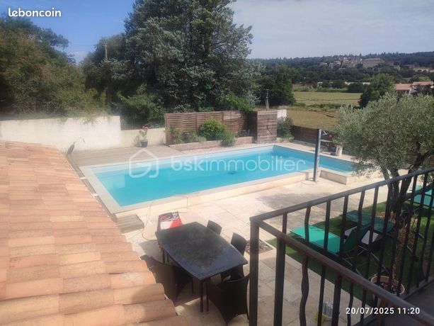 Maison 8 pièces 164 m²