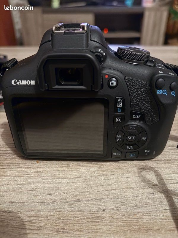 Appareil photo reflex Canon + objectifs (image 2)
