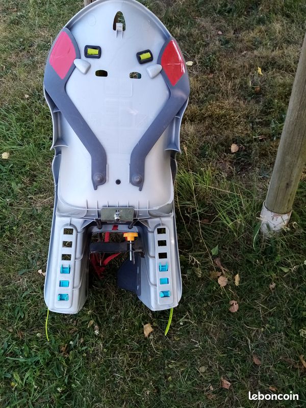 Siège bébé pour vélo (image 1)