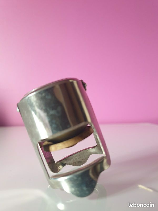 14 bouchons Stoppeurs à Champagne de nos Régions | Ovalie