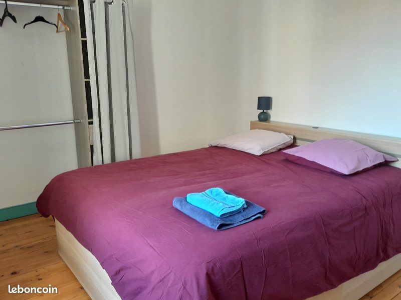 Maison 7 pièces 130 m² · à Angoulême · 130 m² · 900 €/mois