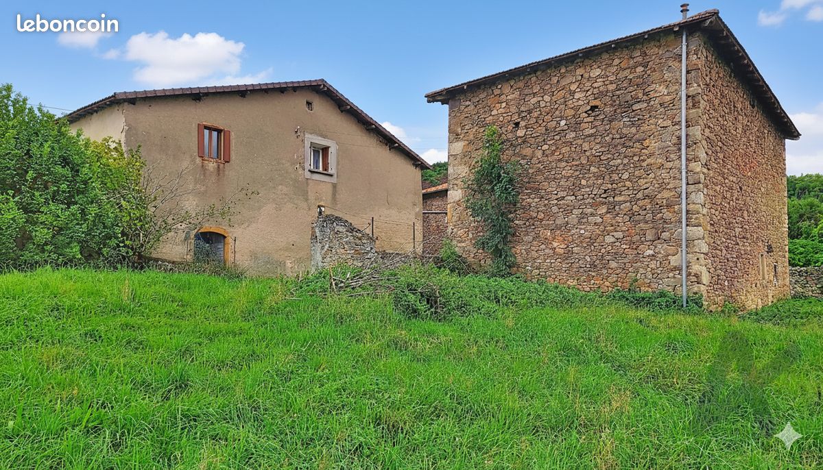 Maison 5 pièces 86 m² · à Saint-Pierre-la-Palud · 86 m² · 240 000 €