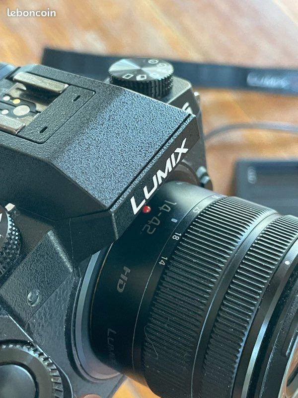 Appareil photo vidéo Panasonic Lumix G7 – Hybride 4K 16MP + objectif (image 6)