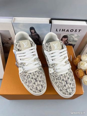 Chaussures Louis Vuitton en Blanc : jusqu'à −57%