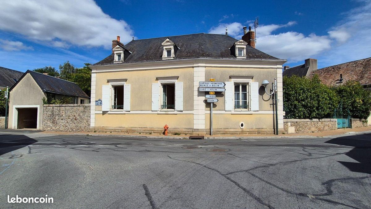 Maison 6 pièces 133 m² · à Requeil · 133 m² · 127 200 €
