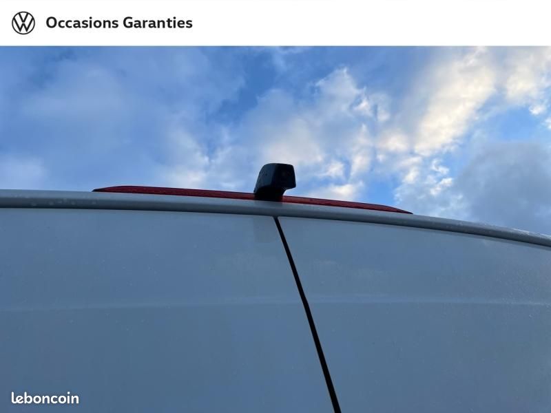 Volkswagen Crafter Fg 35 L3H3 2.0 TDI 140ch Business Traction BVA8 (image 29)