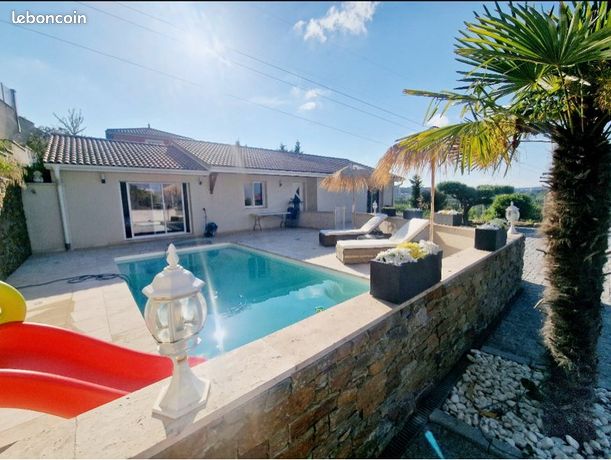 Loue maison piscine avec vue Irigny