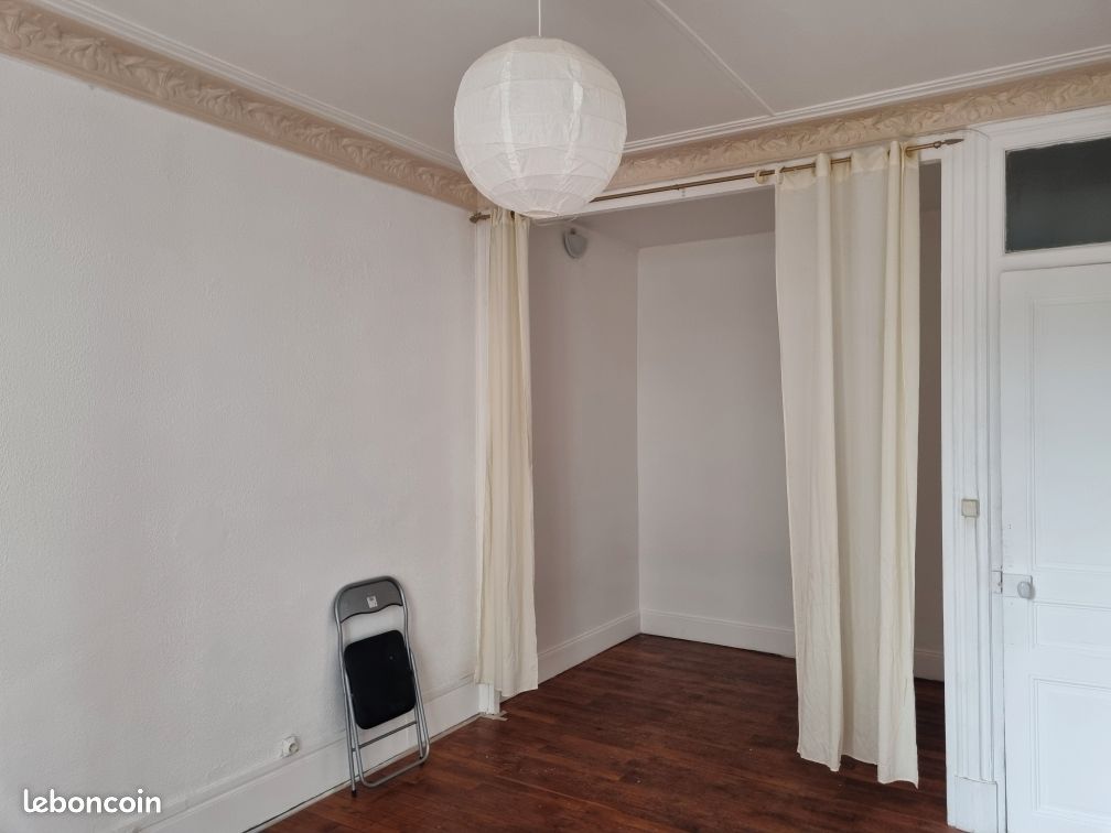 Appartement 1 pièce 38 m² · à Grenoble · 38 m² · 560 €