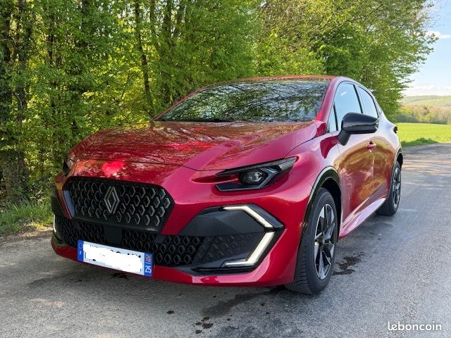 Nouvelle Clio (image 1)