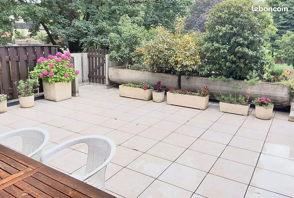 Appartement 3 pièces 102 m² · à Grenoble · 102 m² · 278 000 €