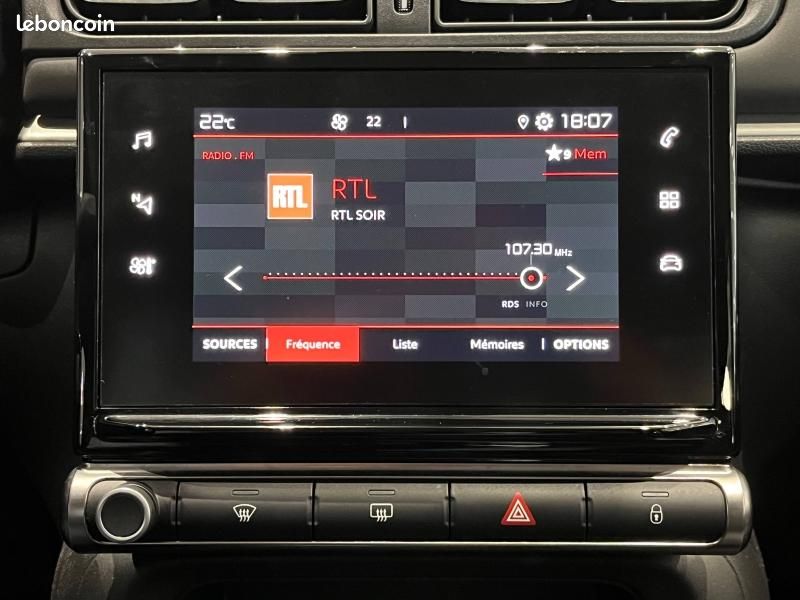 Citroen C3 Essence 83 C-Series GPS Radar Recul CarPlay Clim Auto 1ère main (image 20)