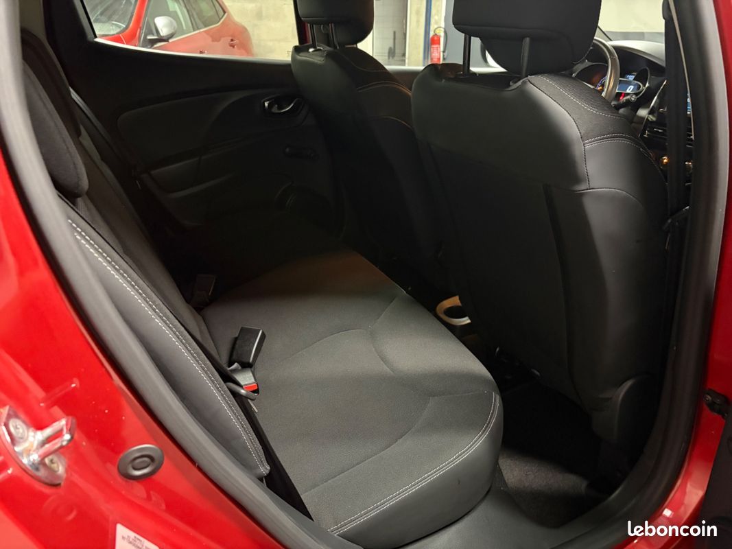 Renault CLIO IV Dynamique 1.2 73ch REGULATEUR - GPS - BLUETOOTH (image 39)