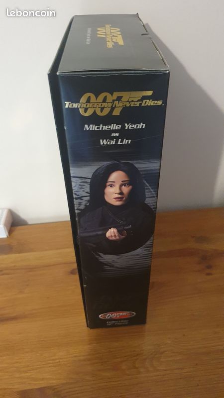 AK 007 James Bond Wai Lin in Tomorrow Never Dies 1997 (Neu (gemäss Beschreibung)) in Eschenbach