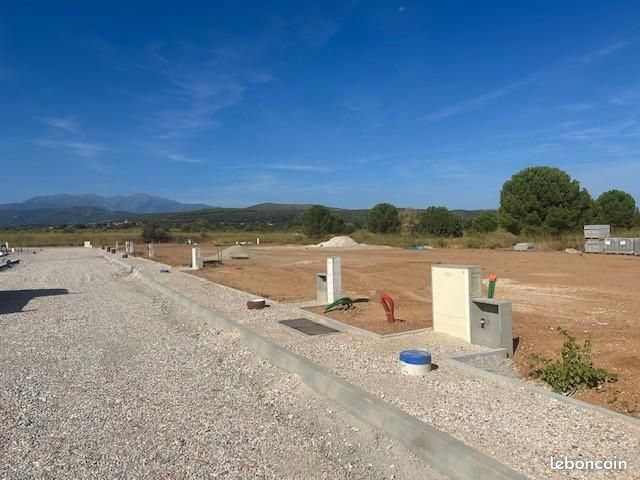 Terrain 206 m² · à Llupia · 75 000 €