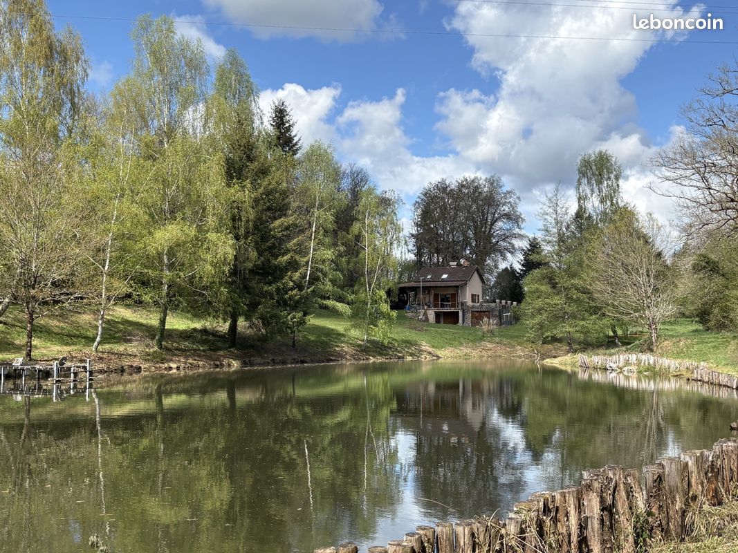 Maison 4 pièces 84 m² · à Château-Chervix · 84 m² · 244 500 €