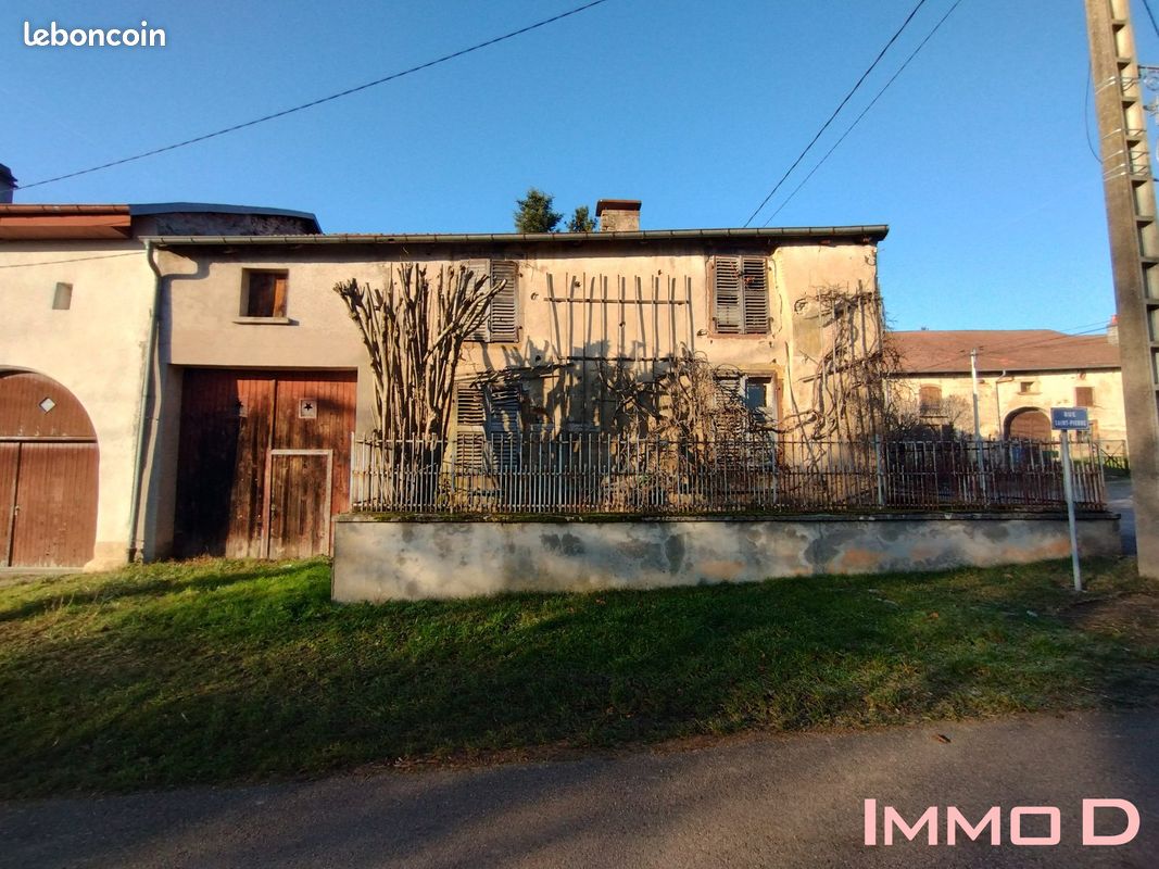 Maison 6 pièces 200 m² · à Sainte-Hélène · 200 m² · 31 500 €