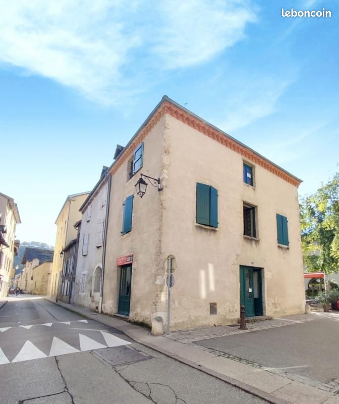 Appartement 1 pièce 25 m² · à Crémieu · 25 m² · 495 €/mois