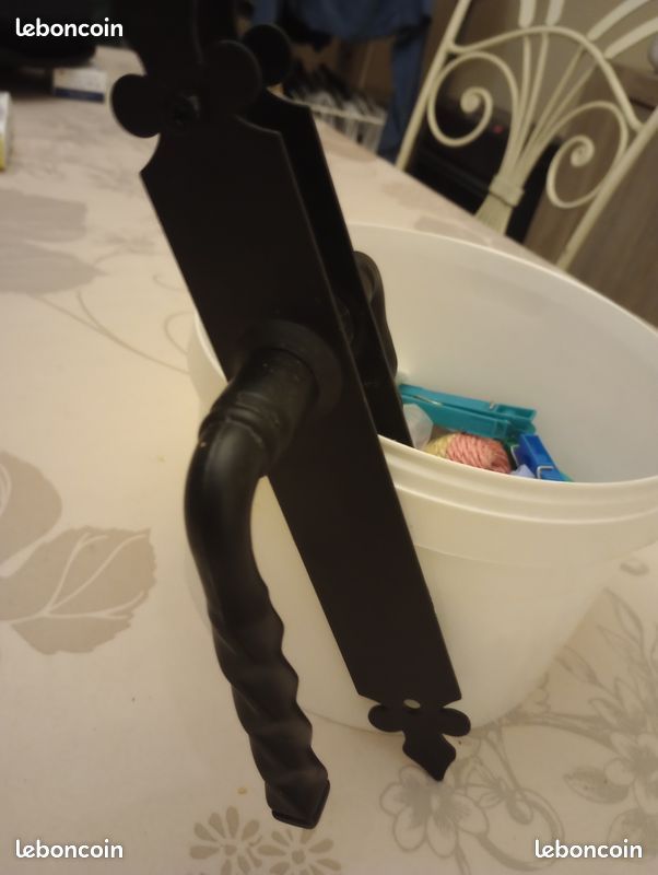 Poignée de porte noir (image 1)
