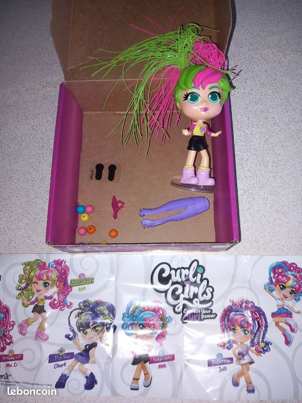 Curli Girls Dance Party (image 1)