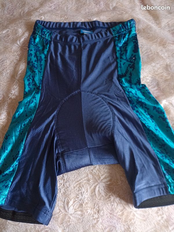 Joli ensemble cyclisme (image 3)