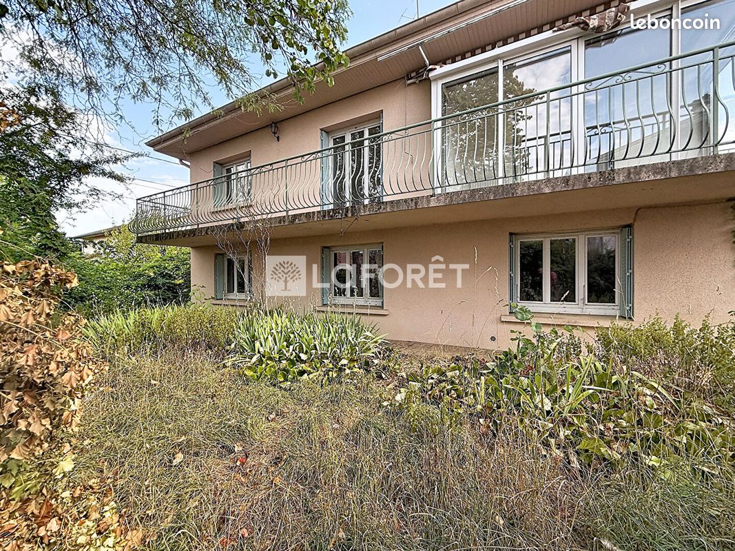 Maison 7 pièces 160 m² · à Ambérieu-en-Bugey · 160 m² · 220 500 €