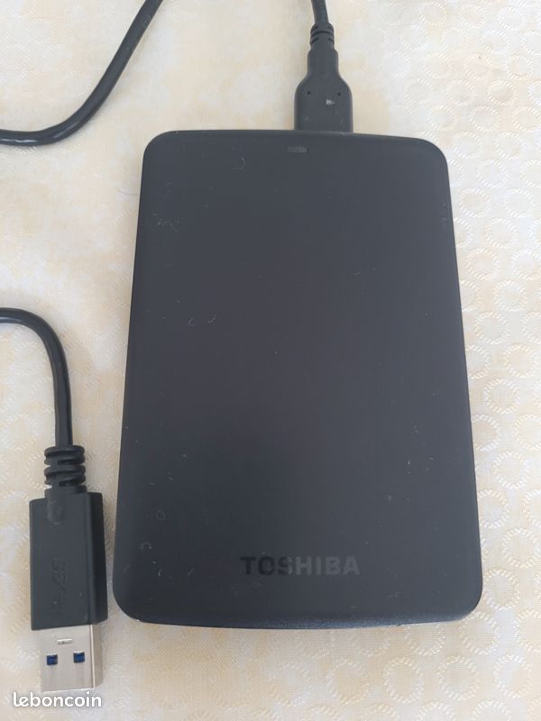 Disque Dur Externe 1 TB, marque TOSHIBA - Modèle DTB310 (image 1)