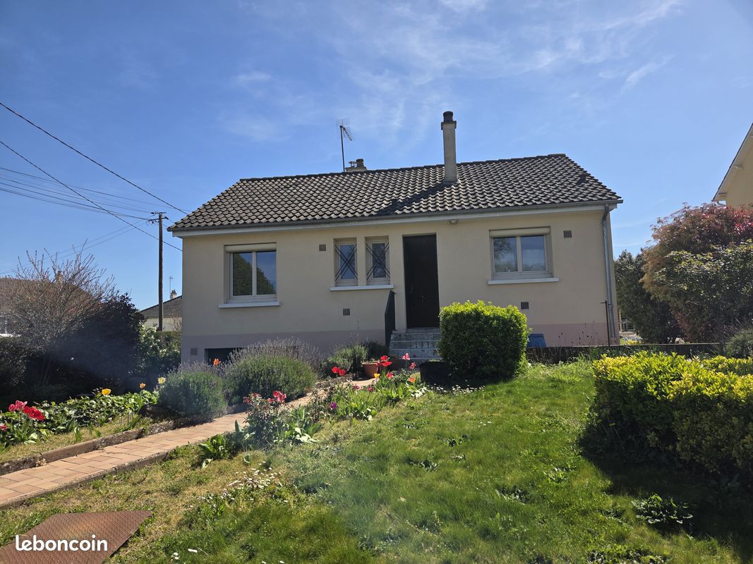 Maison 5 pièces 79 m² · à La Bazoge · 79 m² · 175 500 €