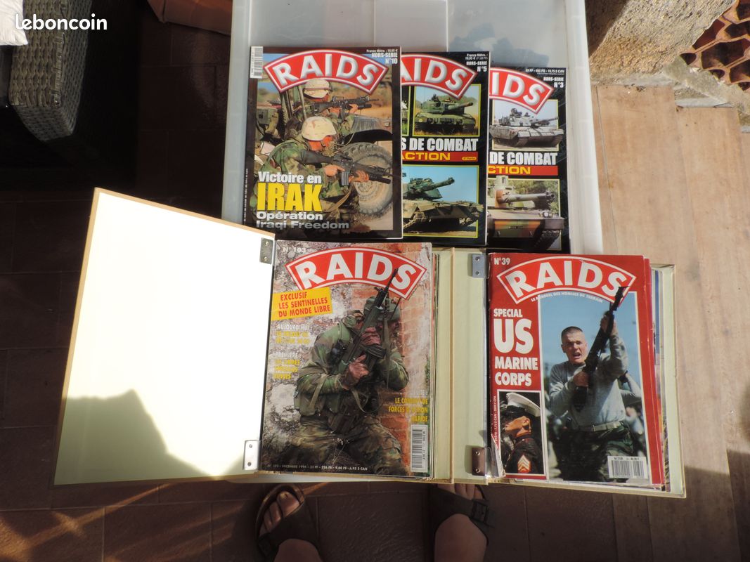 Lot de 24 anciens magazines RAIDS avec leurs 2 reliures, plus 3 hors-séries, armées du monde entier (image 2)