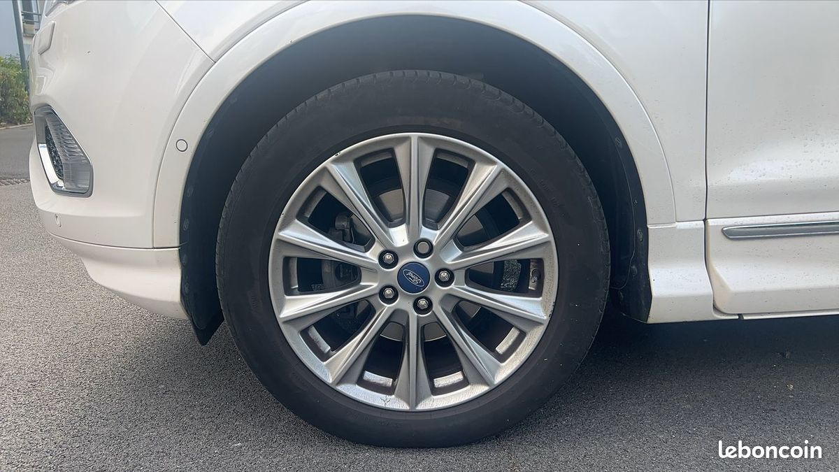 Ford Kuga 1.5 ECOBOOST 150 Vignale (image 18)