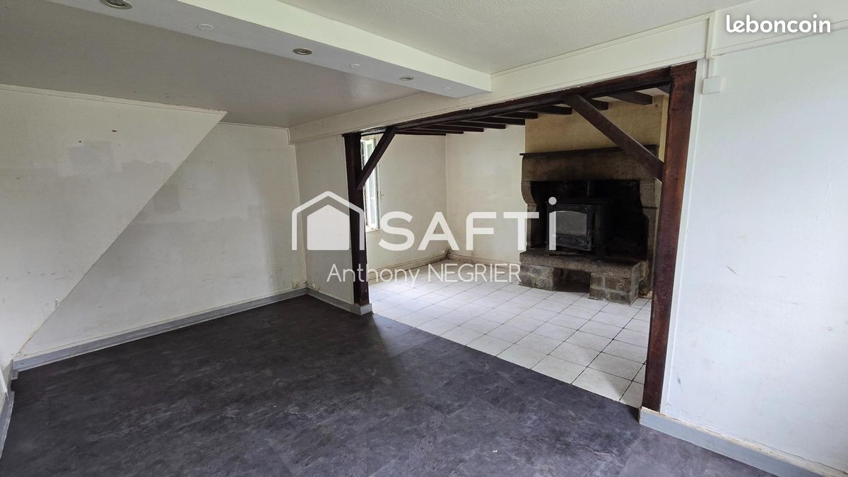 Maison 5 pièces 99 m² · à Messei · 99 m² · 68 000 €