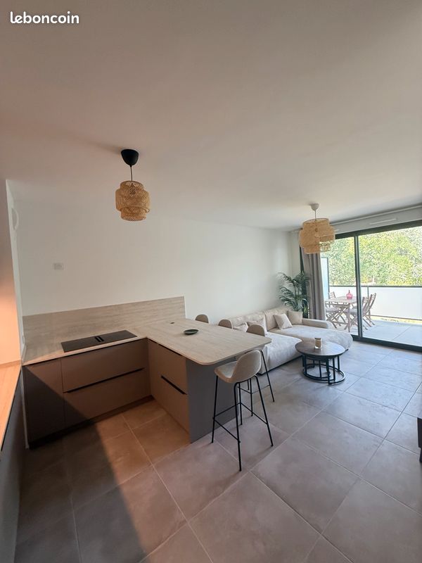 Appartement 2 pièces 42 m² · à Aix-en-Provence · 42 m² · 1 300 €/mois