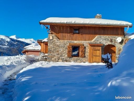 Maison 5 pièces 80 m² · à Valmeinier · 80 m² · 1 400 €