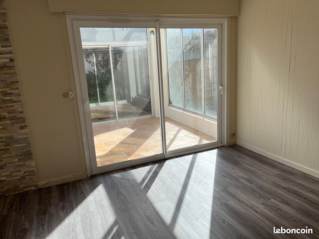 Maison a louer joue-les-tours - 5 pièce(s) - 140 m2 - Surfyn