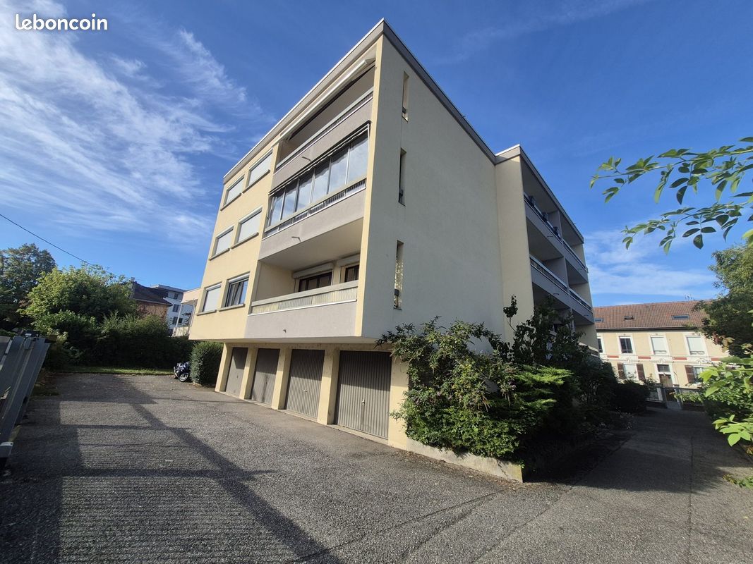 Appartement 4 pièces 103 m² · à Saint-Martin-d'Hères · 103 m² · 225 000 €
