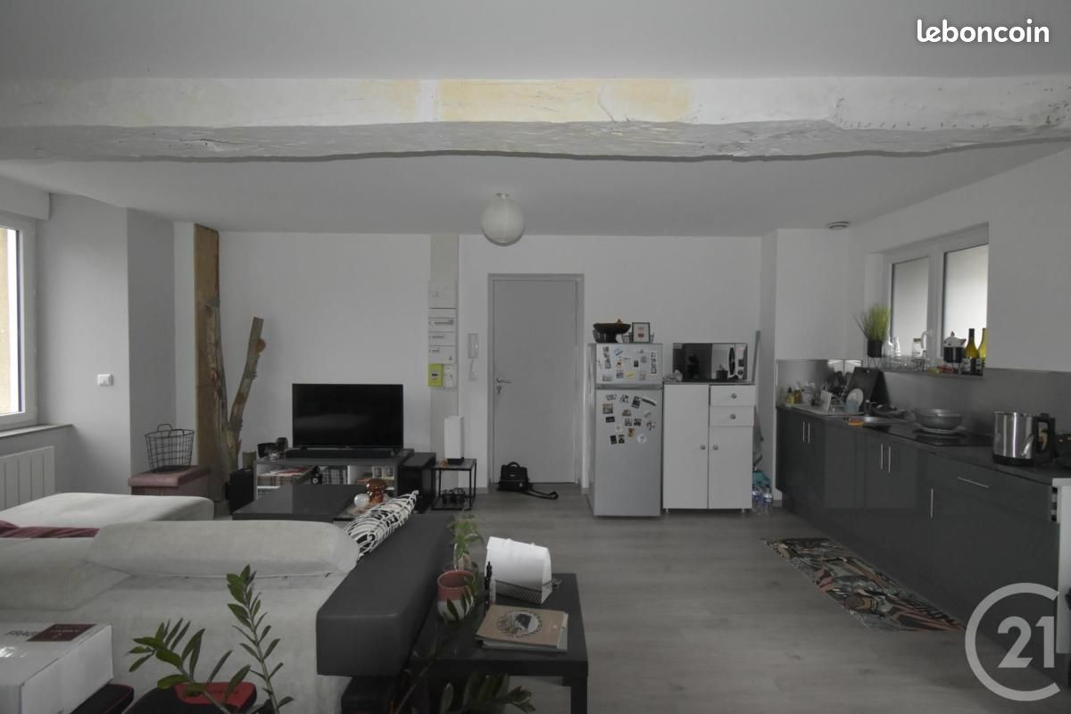 Appartement 2 pièces 47 m² · à Cossé-le-Vivien · 47 m² · 420 €