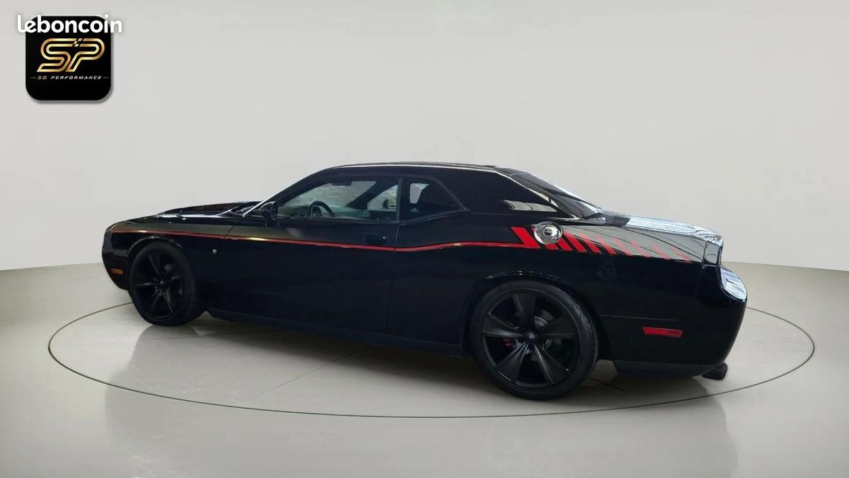 Dodge CHALLENGER 3.6 V6 * Cervini * Boîte Automatique * Cuir * CarPlay * Android Auto * Jantes 20" (image 12)