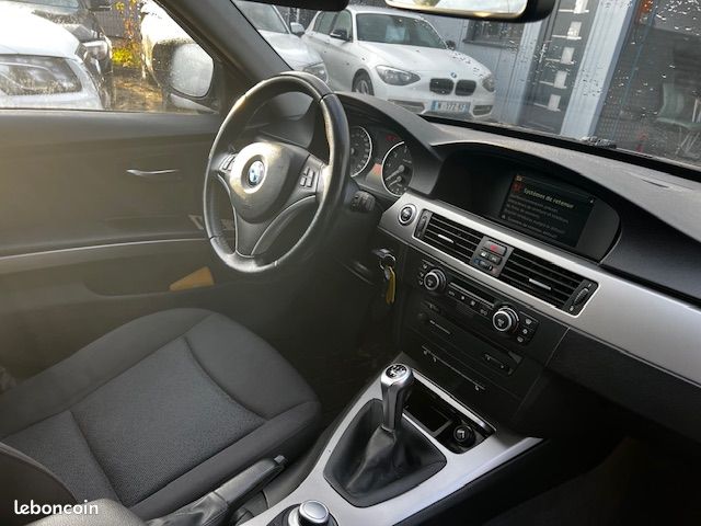 BMW Série 3 (E91) Touring 318i 2.0 L 129 CH (image 5)